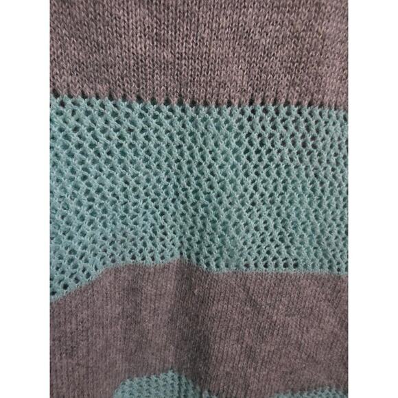 Aeropostale Striped Razerback Tank, Size Large - Picture 3 of 4